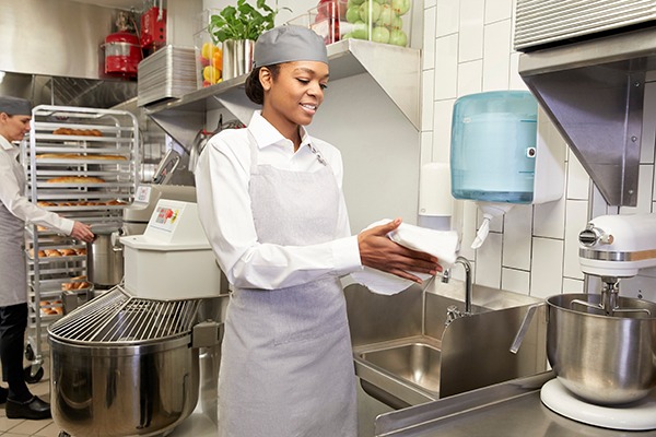 Se det samlede udvalg af håndklæderuller hos JustMore